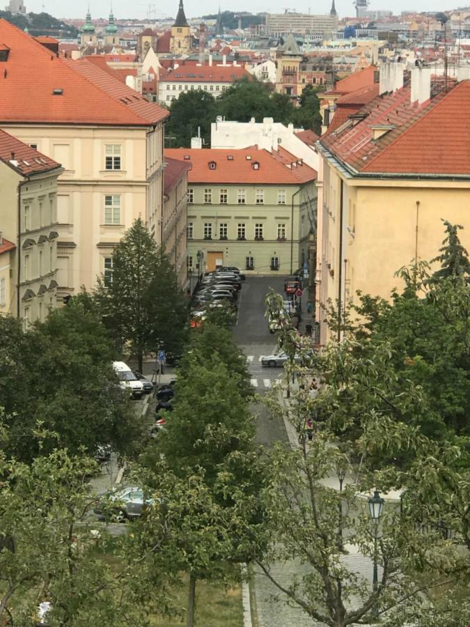 Apartment Nebovidy II - Air Conditioning - Historic City Center Praga Esterno foto